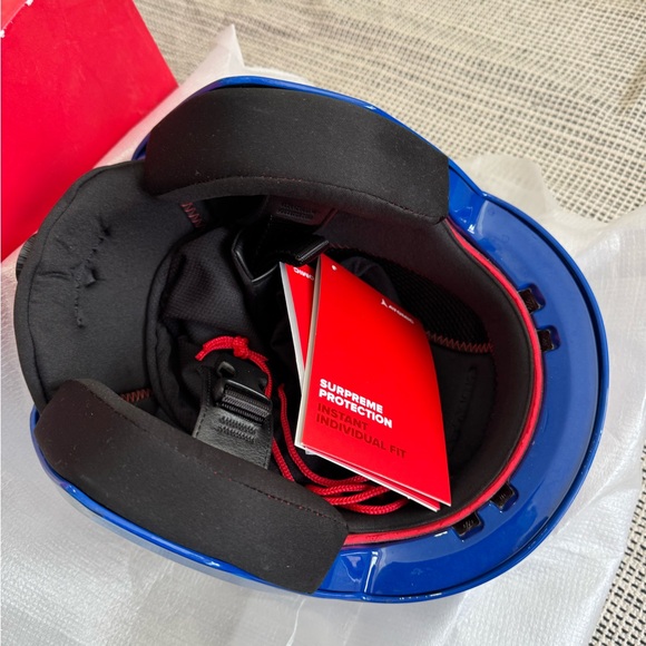 ATOMIC
Redster Mikaela Junior Helmet - Blue - M/L - Picture 10 of 14